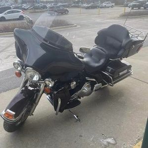 Meet your Posher, Corey